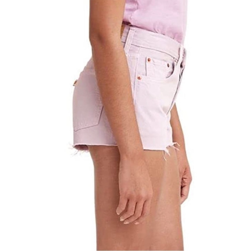Levi 501 high rise 5 button closure lavender shorts size 28 NWT - Picture 1 of 8